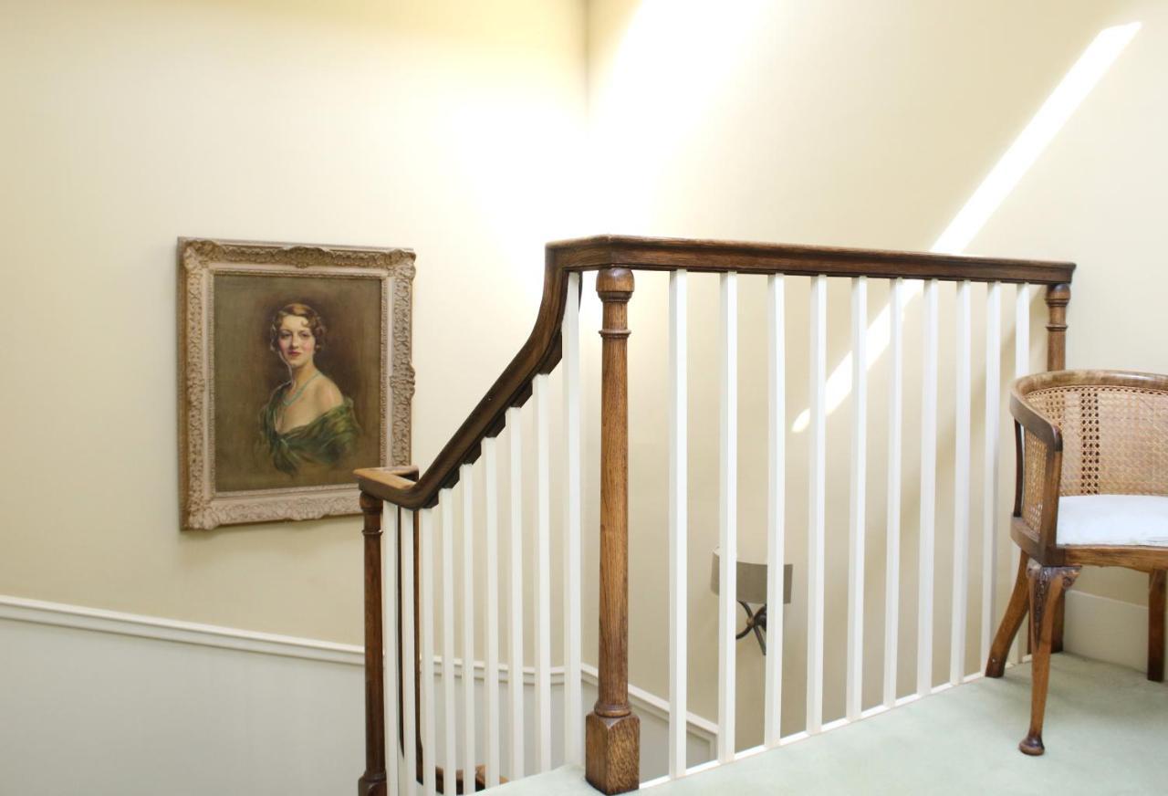 Bed and Breakfast Aylworth Manor Naunton Экстерьер фото